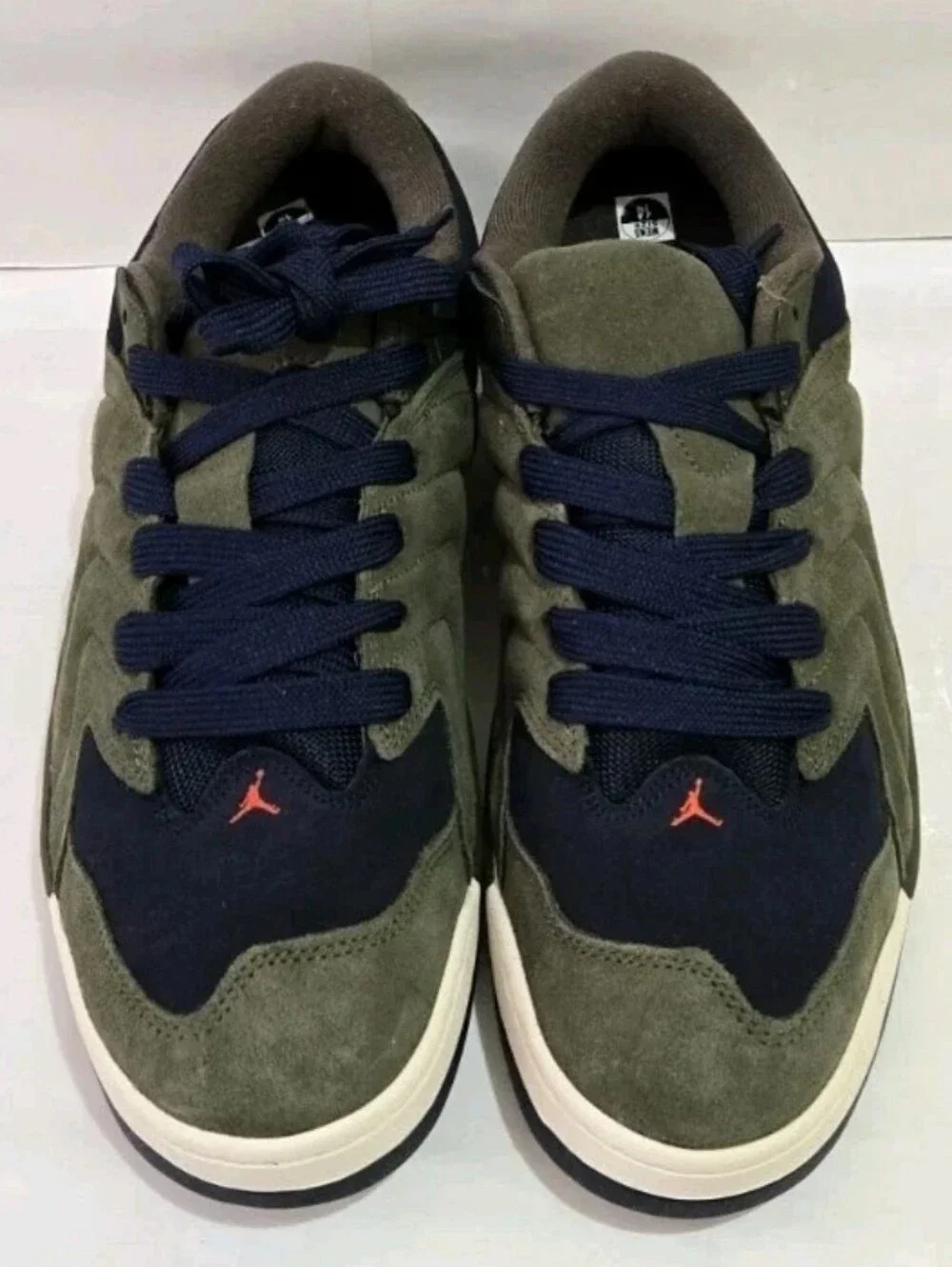 Jordan Session Men's sneakers in the Cargo Khaki/Obsidian